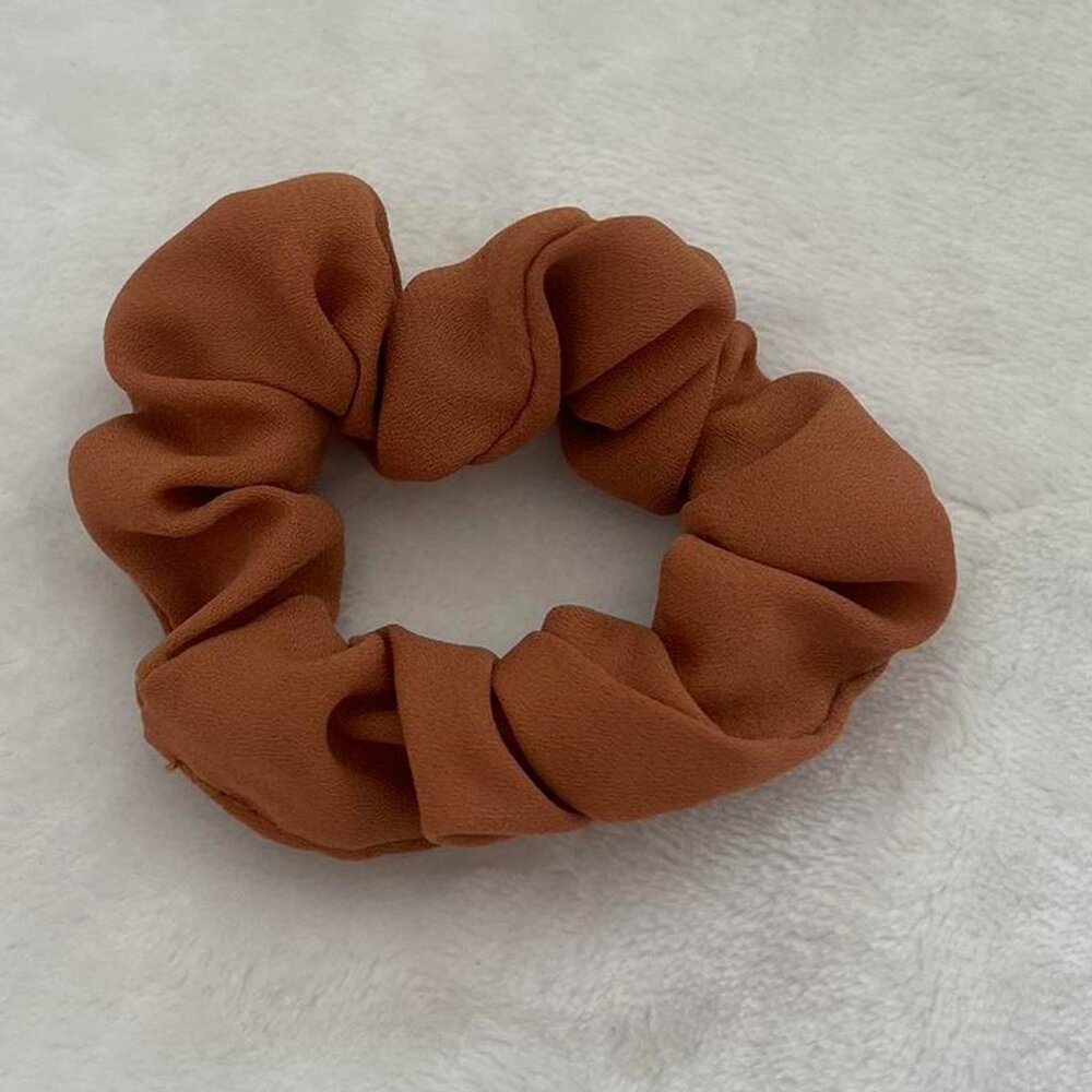 Hair tie / scrunchie